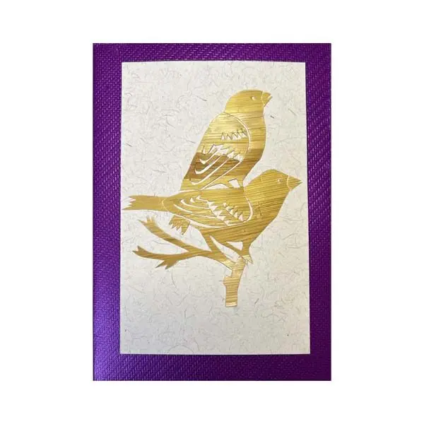 Carte «Moineaux» en papier et en paille est faite main et est issue du commerce équitable.